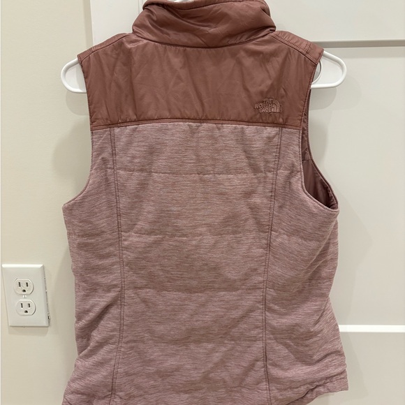 The North Face Women’s Vest - Picture 5 of 8